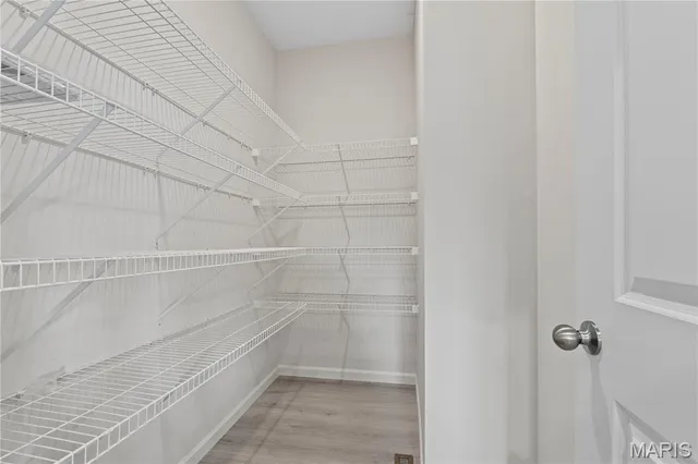 $557,068 | 3291 River Breeze Court, St. Charles, MO 63301