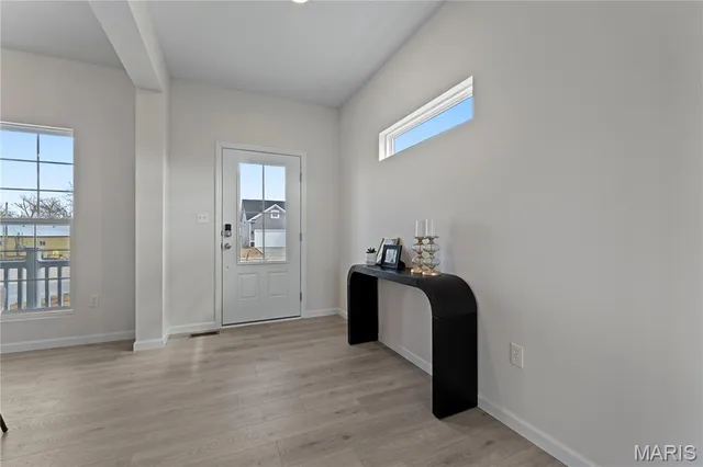 $557,068 | 3291 River Breeze Court, St. Charles, MO 63301