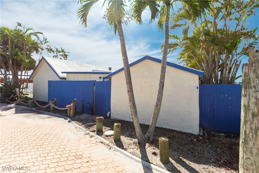 4741-4743 Pine Island Road Matlacha, FL 33993 - Photo 31 of 50 Gallery Image 31