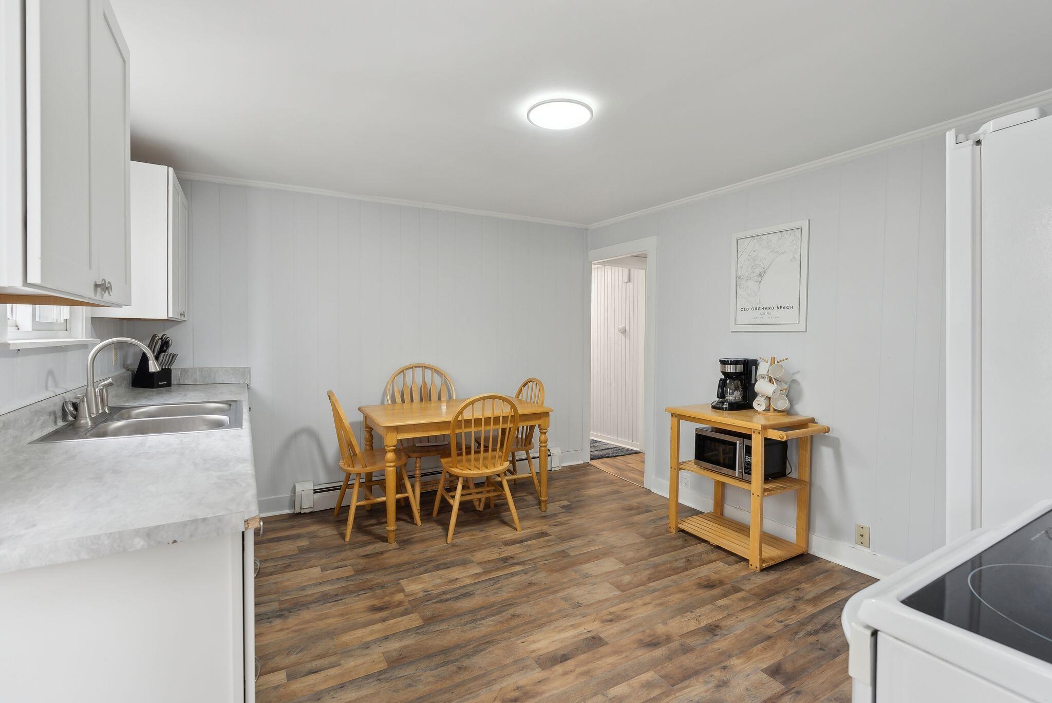 16 Union Avenue Old Orchard Beach, ME 04064 - Photo 18 of 39 deliverables_XD6lxT63HB6loC7gC9ZH_DSC028