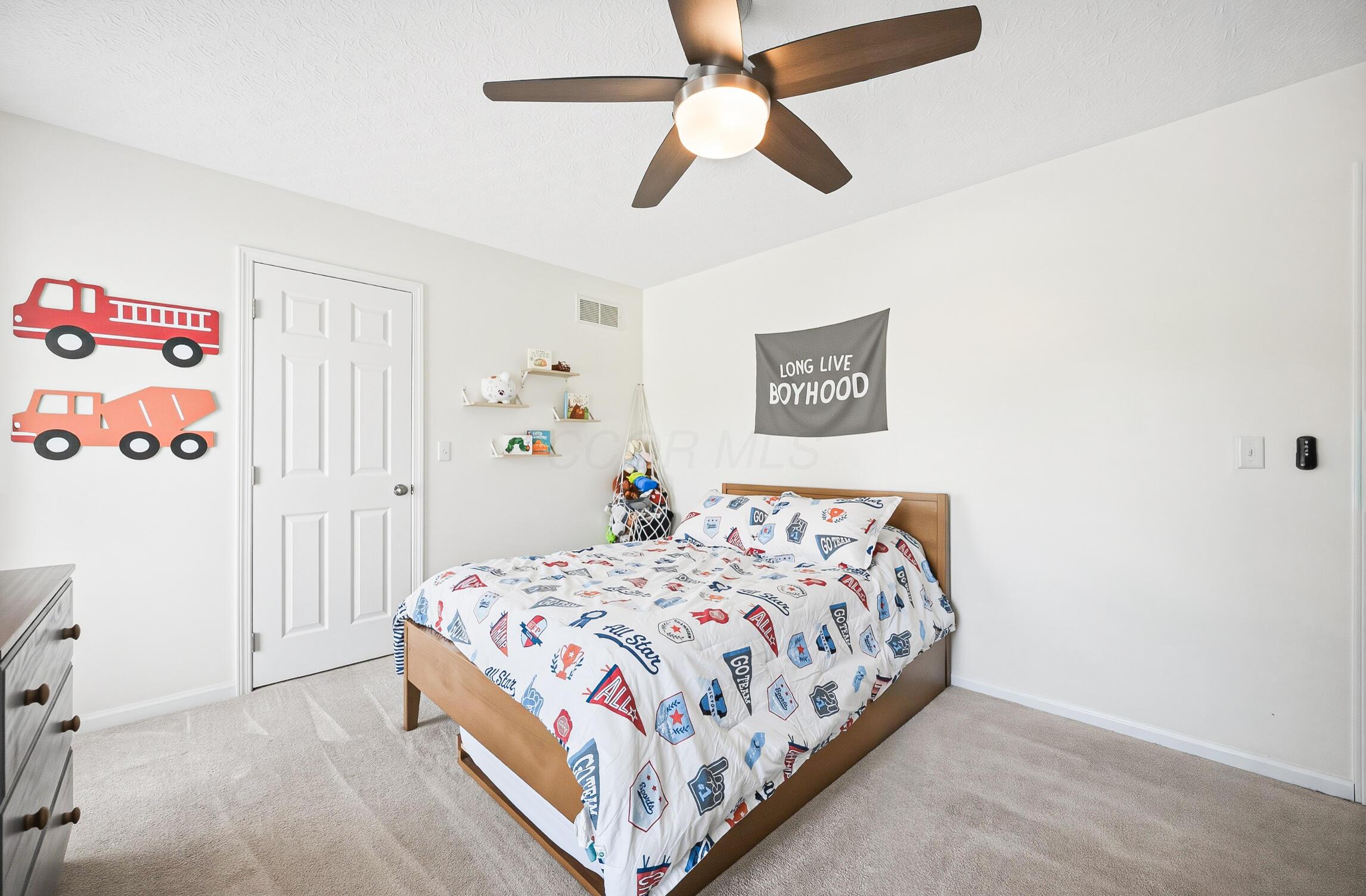 637 Ridenour Road Columbus, OH 43230 - Photo 29 of 61 Bedroom