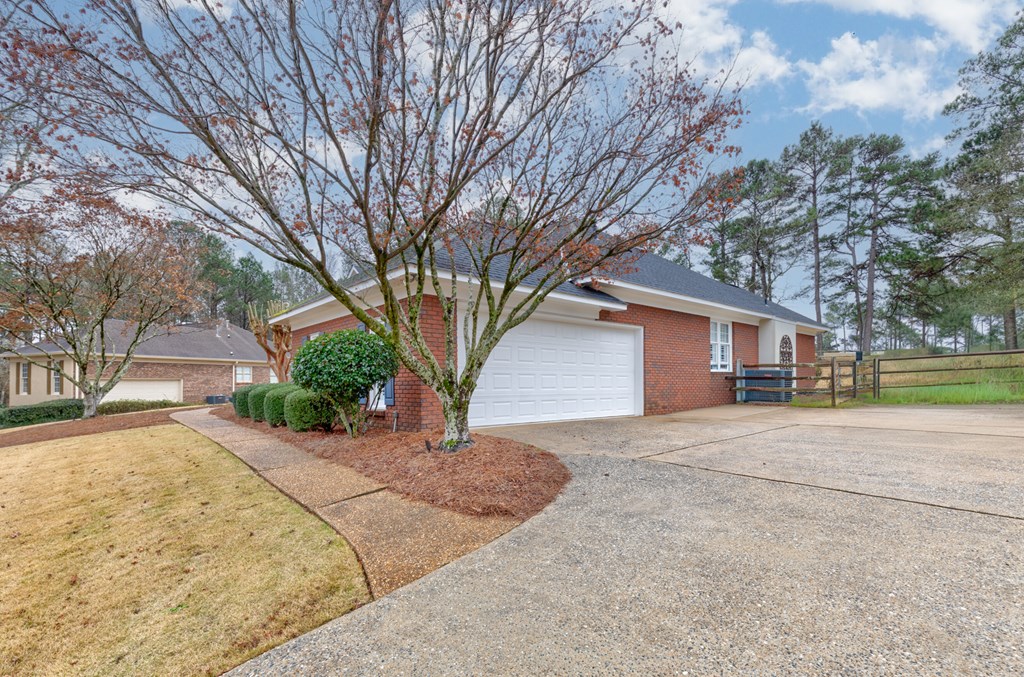 4898 Champions Way Columbus, GA 31909 - Photo 3 of 36