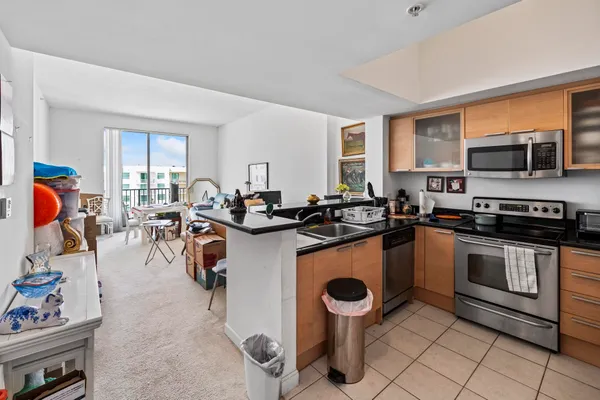 $259,900 | 140 South Dixie Highway, Unit 1022, Hollywood, FL 33020
