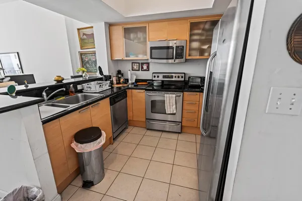 $259,900 | 140 South Dixie Highway, Unit 1022, Hollywood, FL 33020