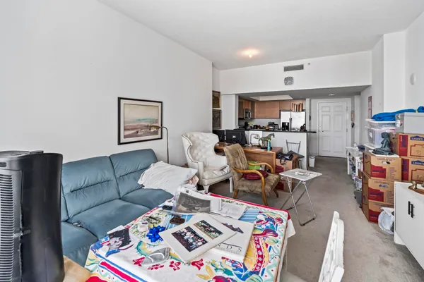$259,900 | 140 South Dixie Highway, Unit 1022, Hollywood, FL 33020