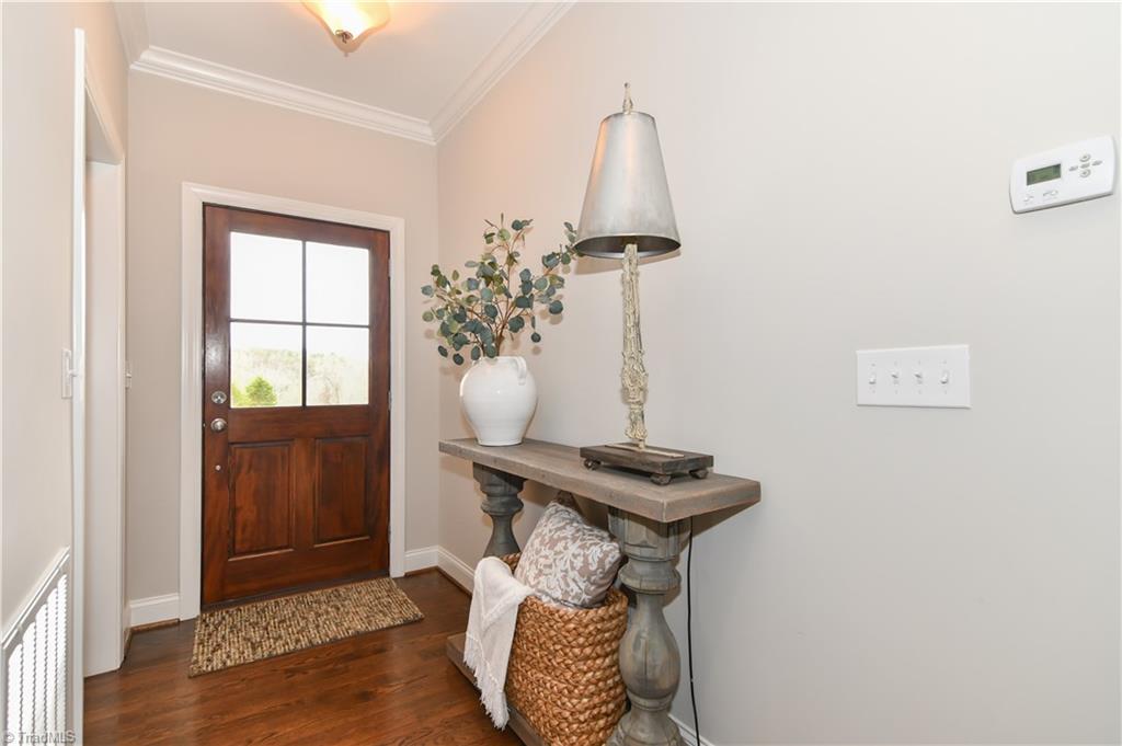 7434 Princess Ann Court Rural Hall, NC 27045 - Photo 6 of 30 Entry/Foyer.
