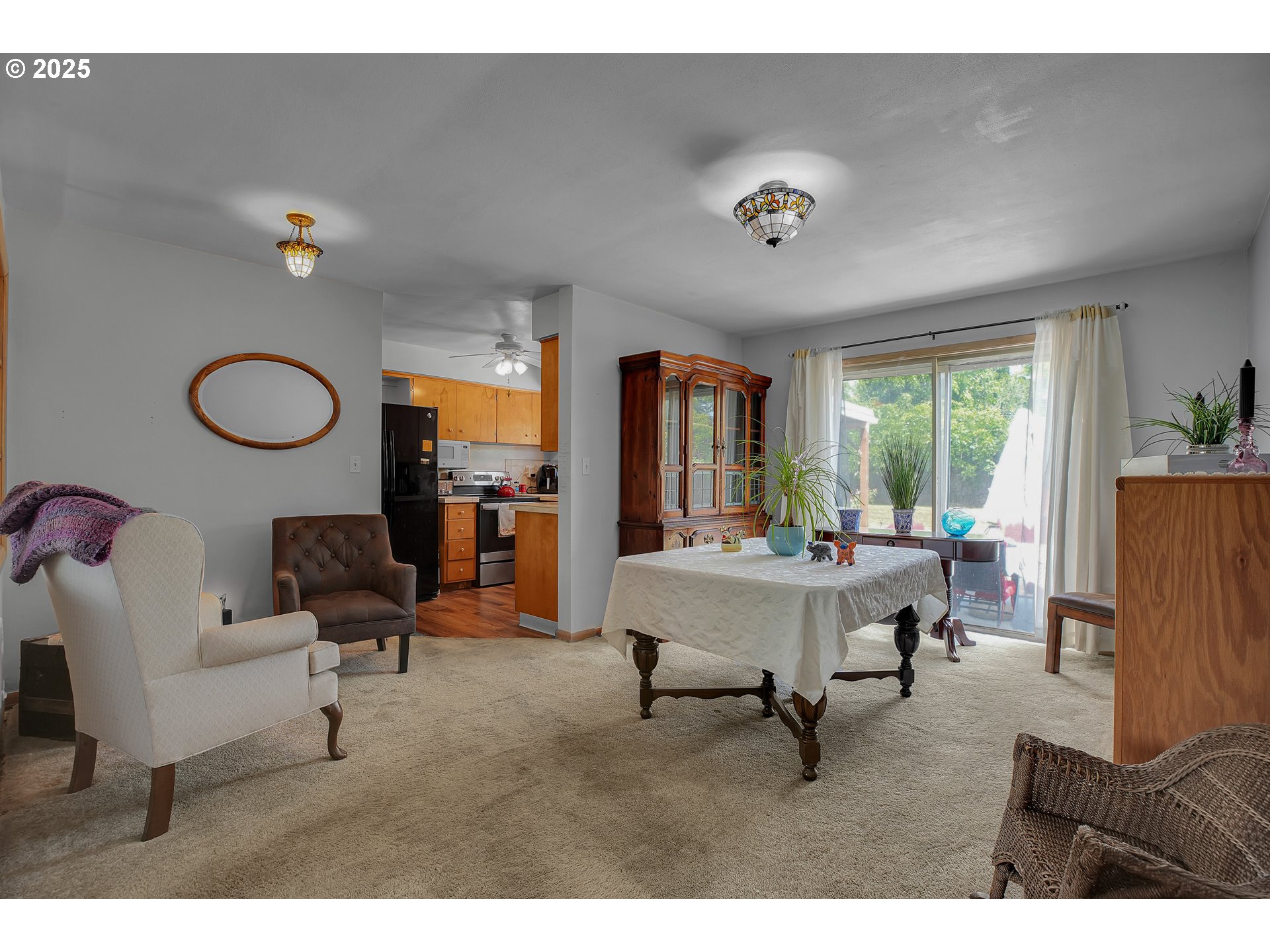 2743 15th Place Forest Grove, OR 97116 - Photo 14 of 45 Living Room/Dining Room