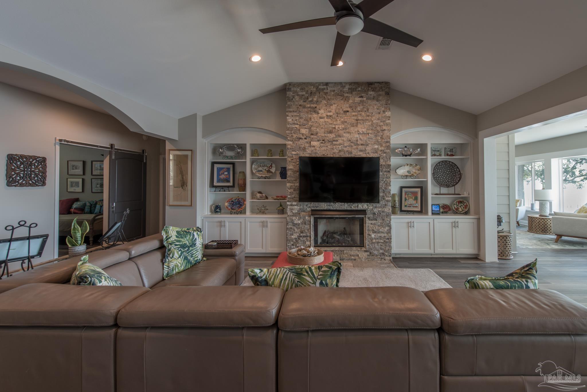 2021 Eventide Road Milton, FL 32583 - Photo 17 of 50 Gallery Image 17