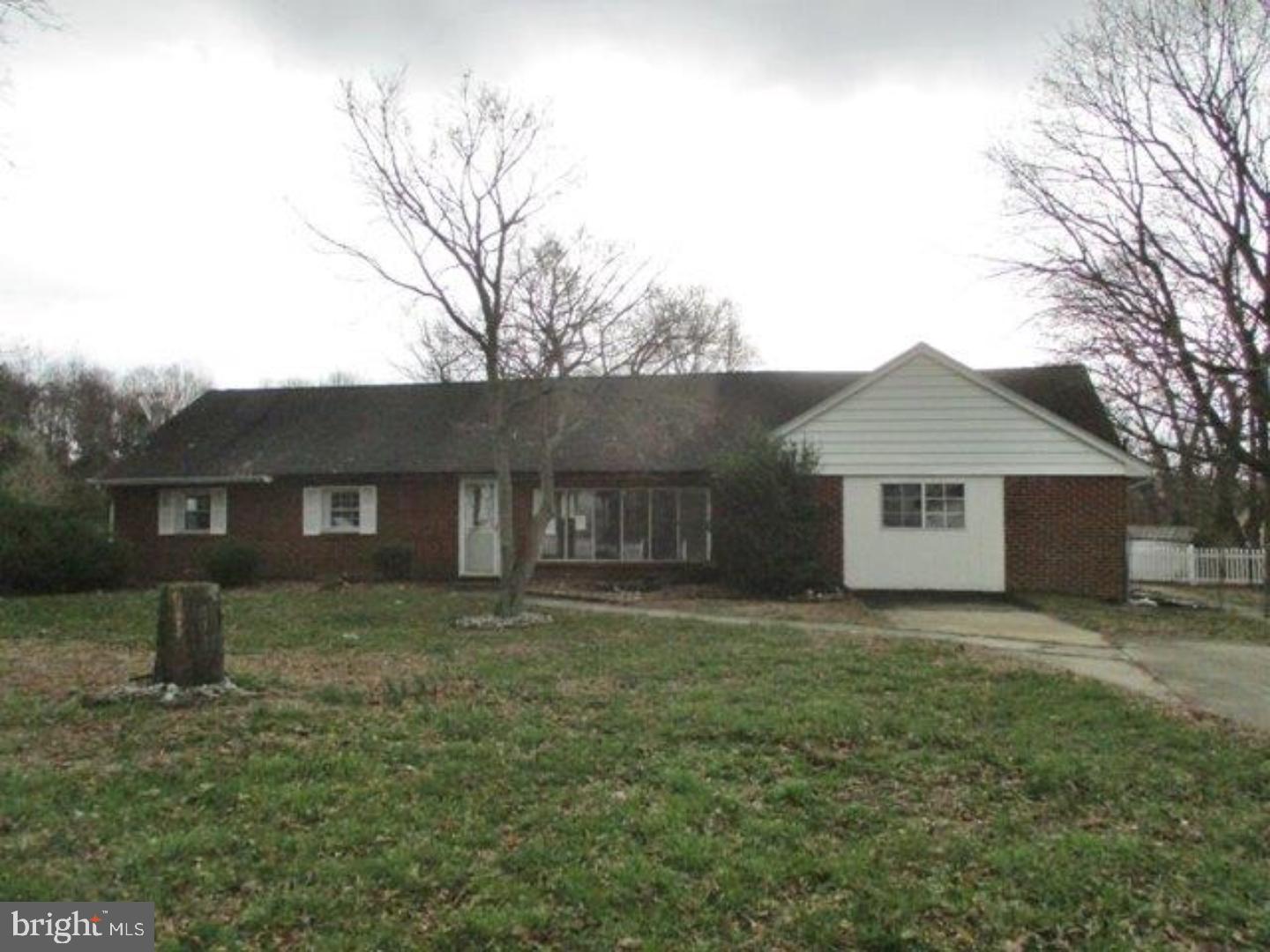 356 Warwick Road Deptford, NJ 08096 - Photo 1 of 16 Exterior Front