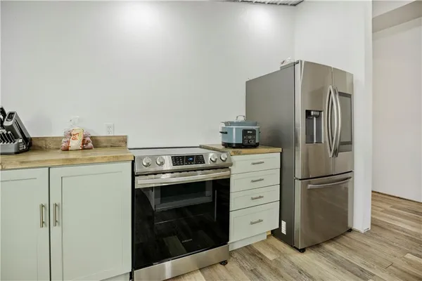 $316,900 | 204 West Charles Street, Jamesport, MO 64648