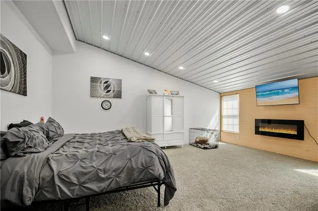 $316,900 | 204 West Charles Street, Jamesport, MO 64648