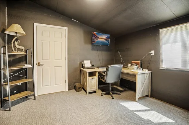 $316,900 | 204 West Charles Street, Jamesport, MO 64648