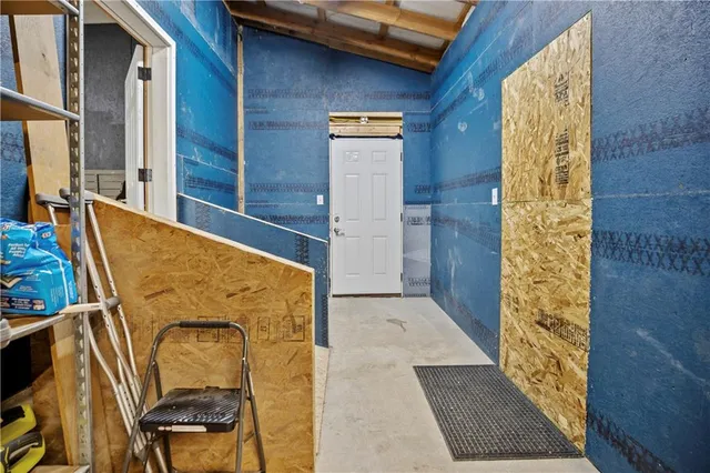 $316,900 | 204 West Charles Street, Jamesport, MO 64648