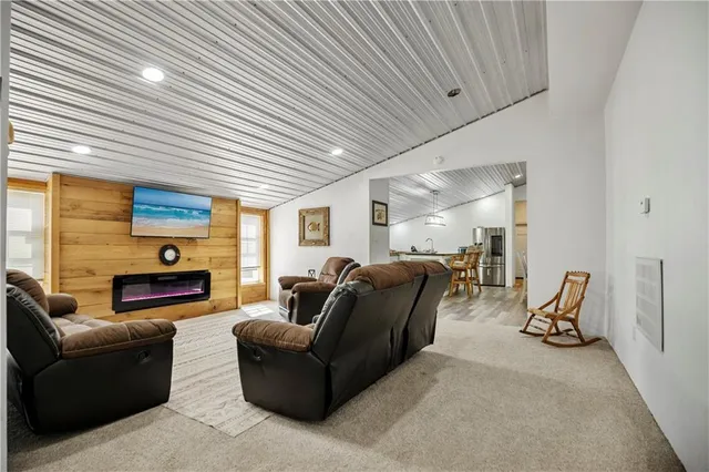 $316,900 | 204 West Charles Street, Jamesport, MO 64648