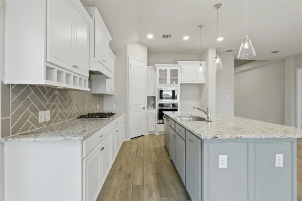 $3,200 | 11910 Bazley Knoll Drive, Humble, TX 77346