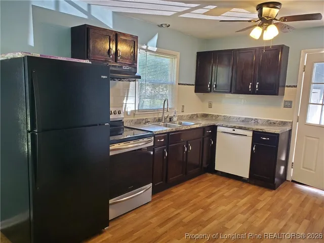 $1,250 | 5415 Cactus Court, Fayetteville, NC 28303