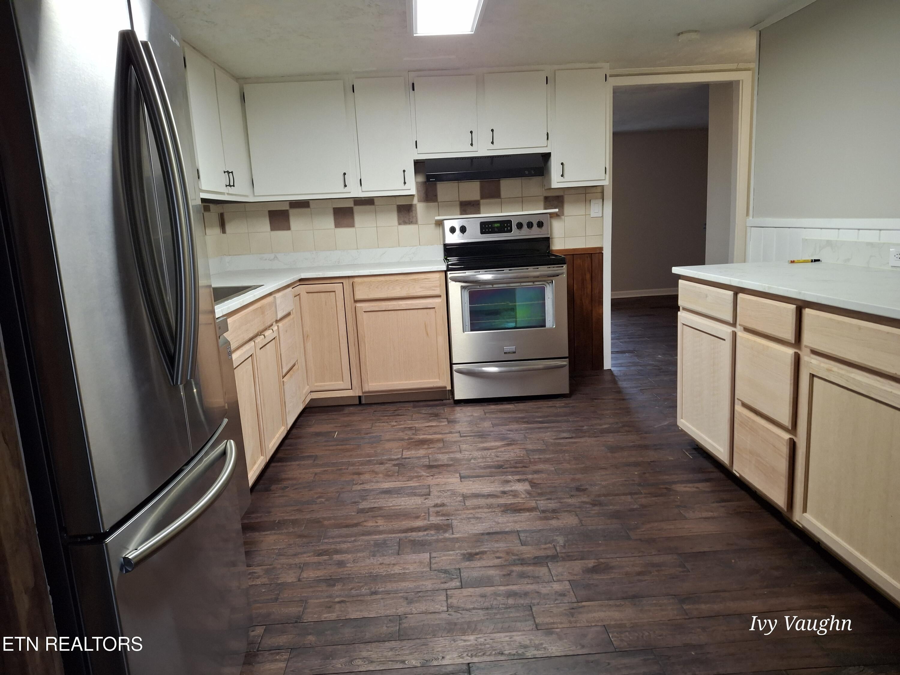 893 Brushy Valley Road Heiskell, TN 37754 - Photo 12 of 28 20251216_152310