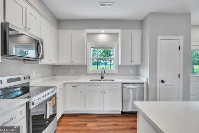 $279,000 | 122 Lord Hatcher Drive, Dexter, GA 31019