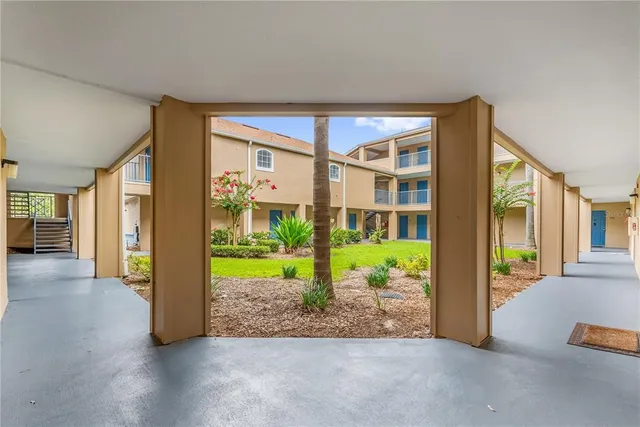 $185,000 | 7350 Westpointe Boulevard, Unit 215, Orlando, FL 32835
