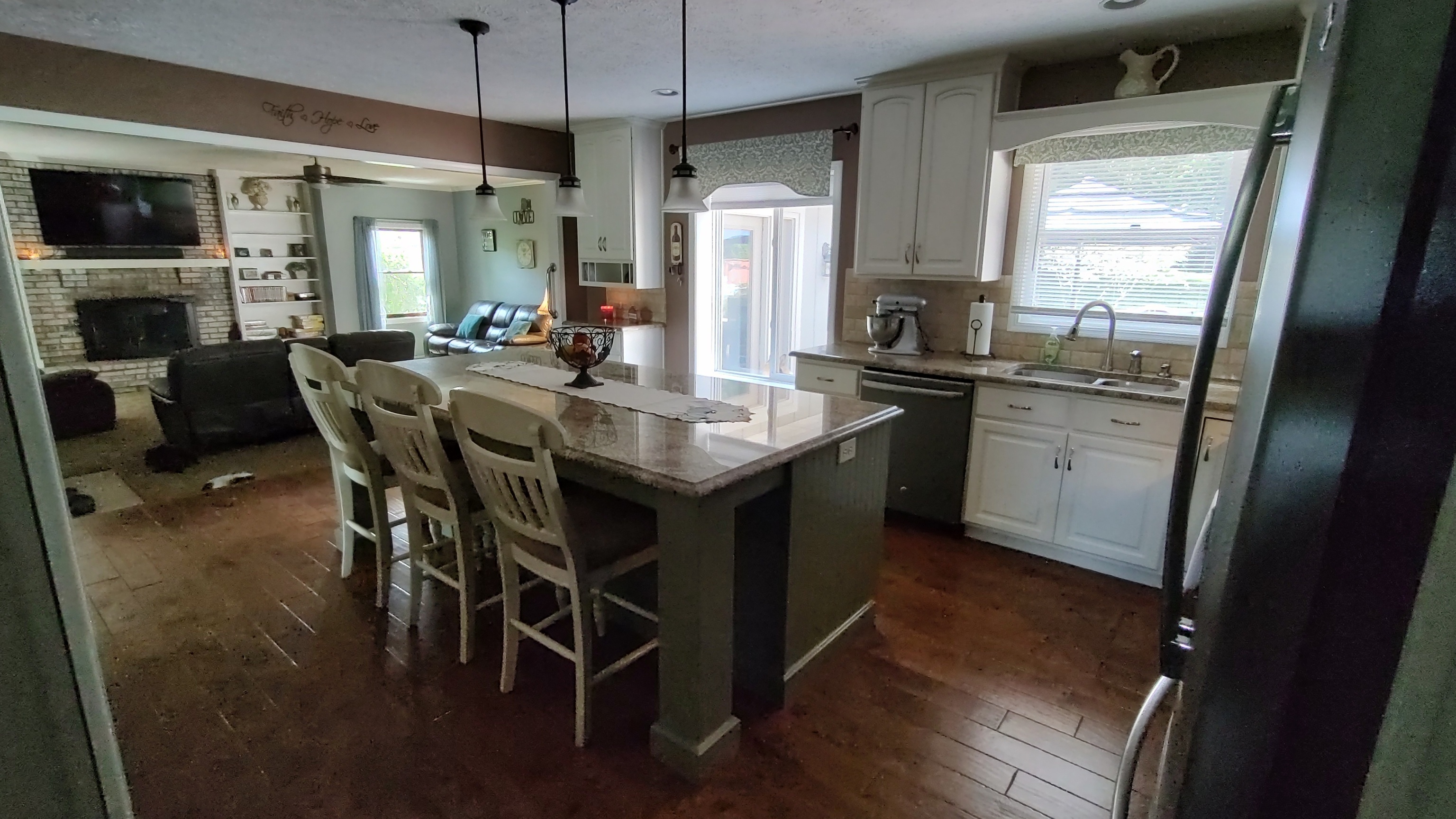 7130 Hickory Road Indianapolis, IN 46259 - Photo 6 of 43 Gallery Image 6