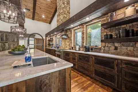 $2,899,000 | 184 Spence Road, Blue Ridge, GA 30513