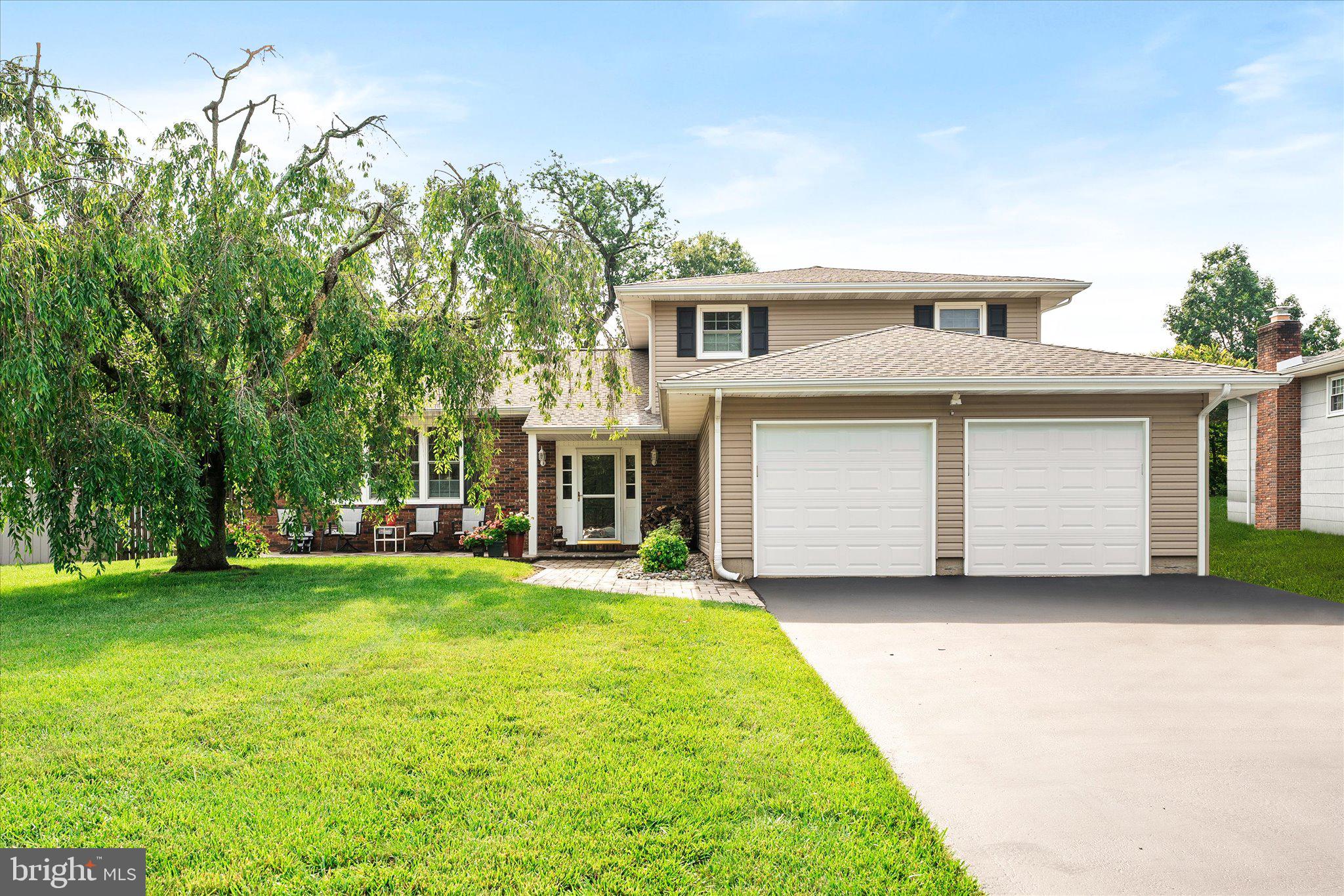 85 Tudor Drive Hamilton, NJ 08690 - Photo 1 of 39