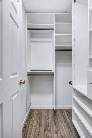 $285,000 | 623 Country Village Drive, Lake St. Louis, MO 63367