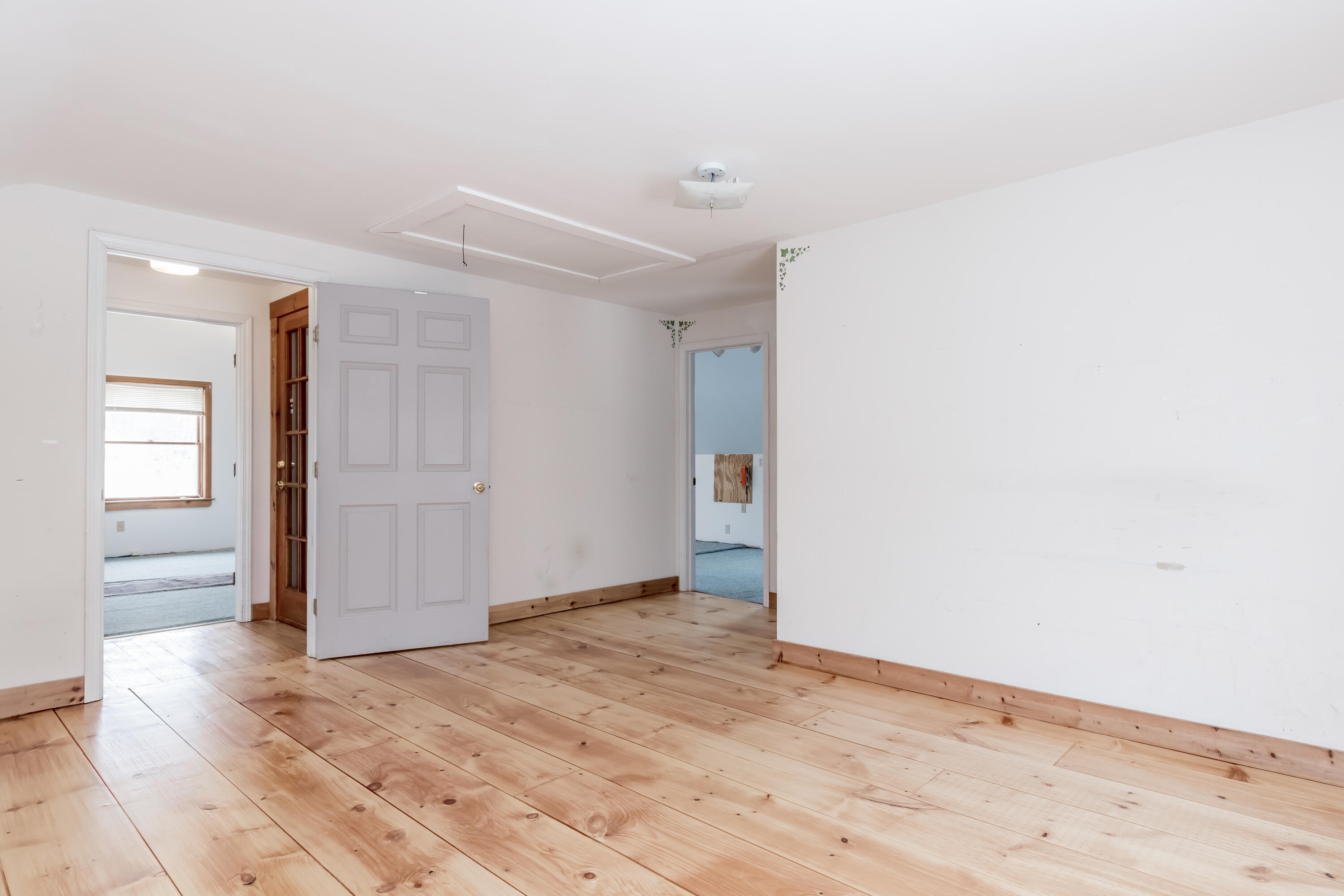 588 Saco Road Standish, ME 04084 - Photo 90 of 100 20220207HL-71098