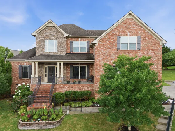 $619,990 | 813 Fanning Court, Gallatin, TN 37066