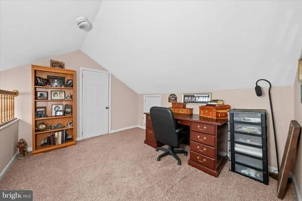 $550,000 | 15 Covered Bridge Lane, Newark, DE 19711