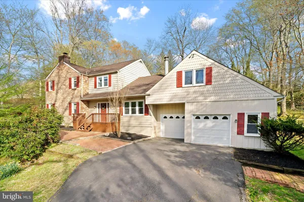 $550,000 | 15 Covered Bridge Lane, Newark, DE 19711