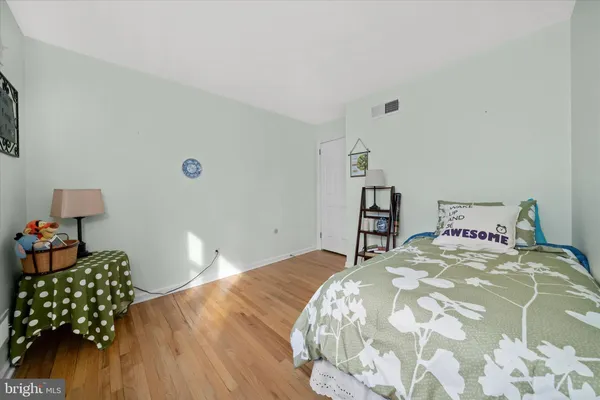 $550,000 | 15 Covered Bridge Lane, Newark, DE 19711