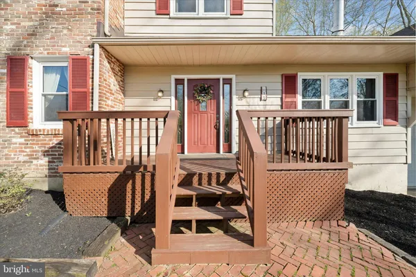 $550,000 | 15 Covered Bridge Lane, Newark, DE 19711