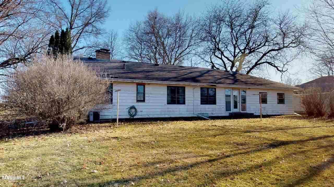 24975 Locust Road Lanark, IL 61046 - Photo 4 of 28 Gallery Image 4