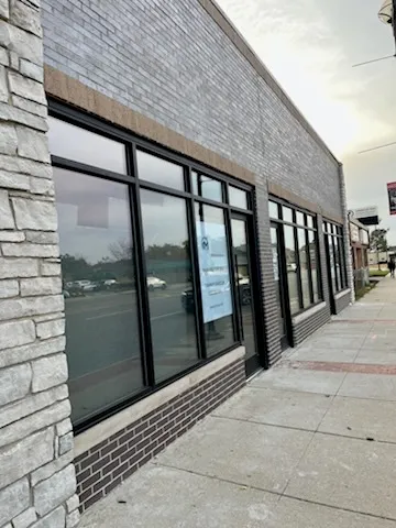 $850,000 | 5307 West 95th Street, Oak Lawn, IL 60453