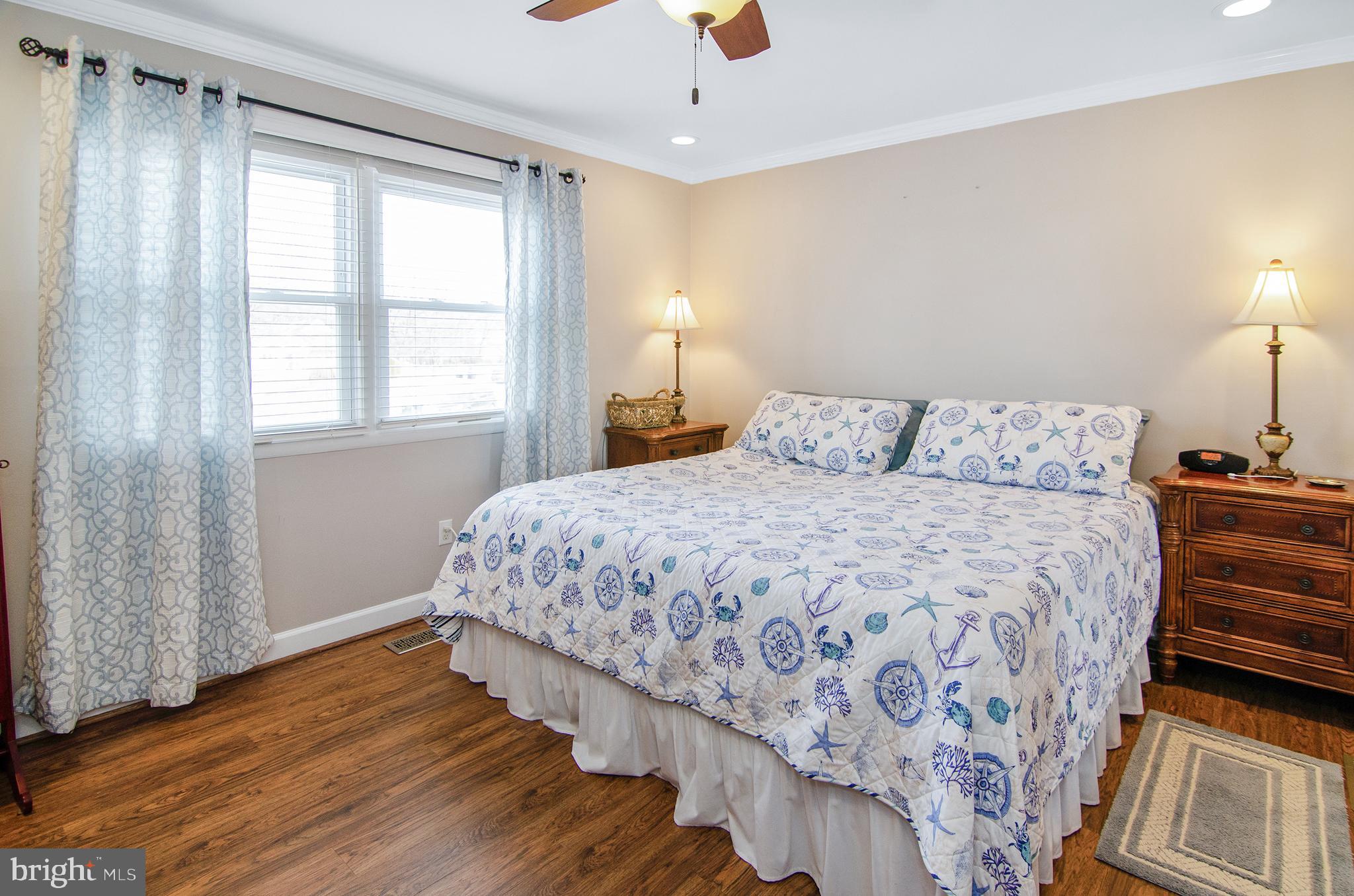 8410 Hallmark Circle Baltimore, MD 21234 - Photo 16 of 37 Primary Bedroom