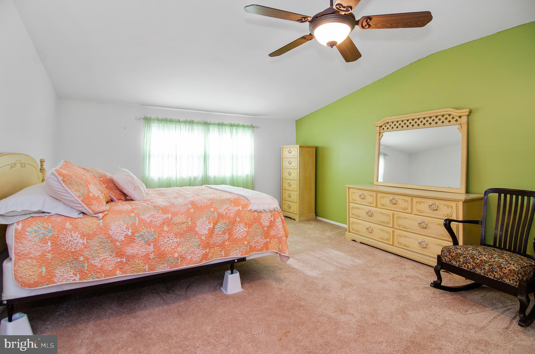 8410 Hallmark Circle Baltimore, MD 21234 - Photo 24 of 37 Bedroom 3