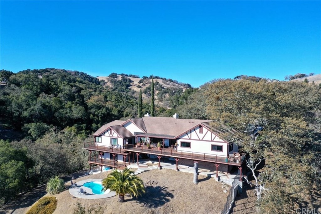 10000 Garcero Road Atascadero, CA 93422 - Photo 1 of 1