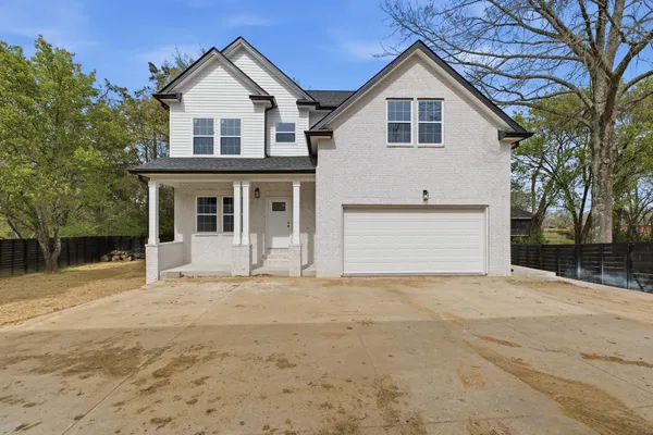 a view of house and outdoor space