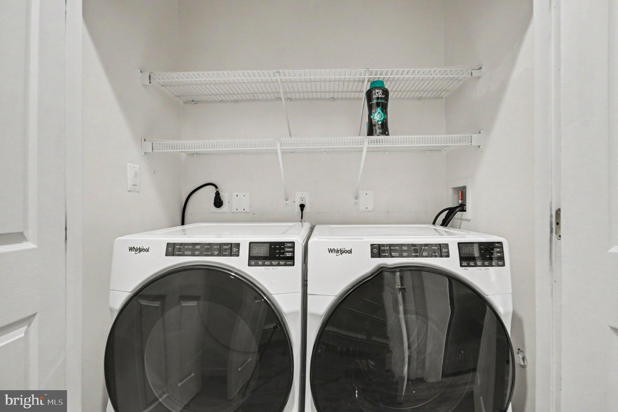13191 Triple Crown Loop Gainesville, VA 20155 - Photo 19 of 47 Laundry area main level