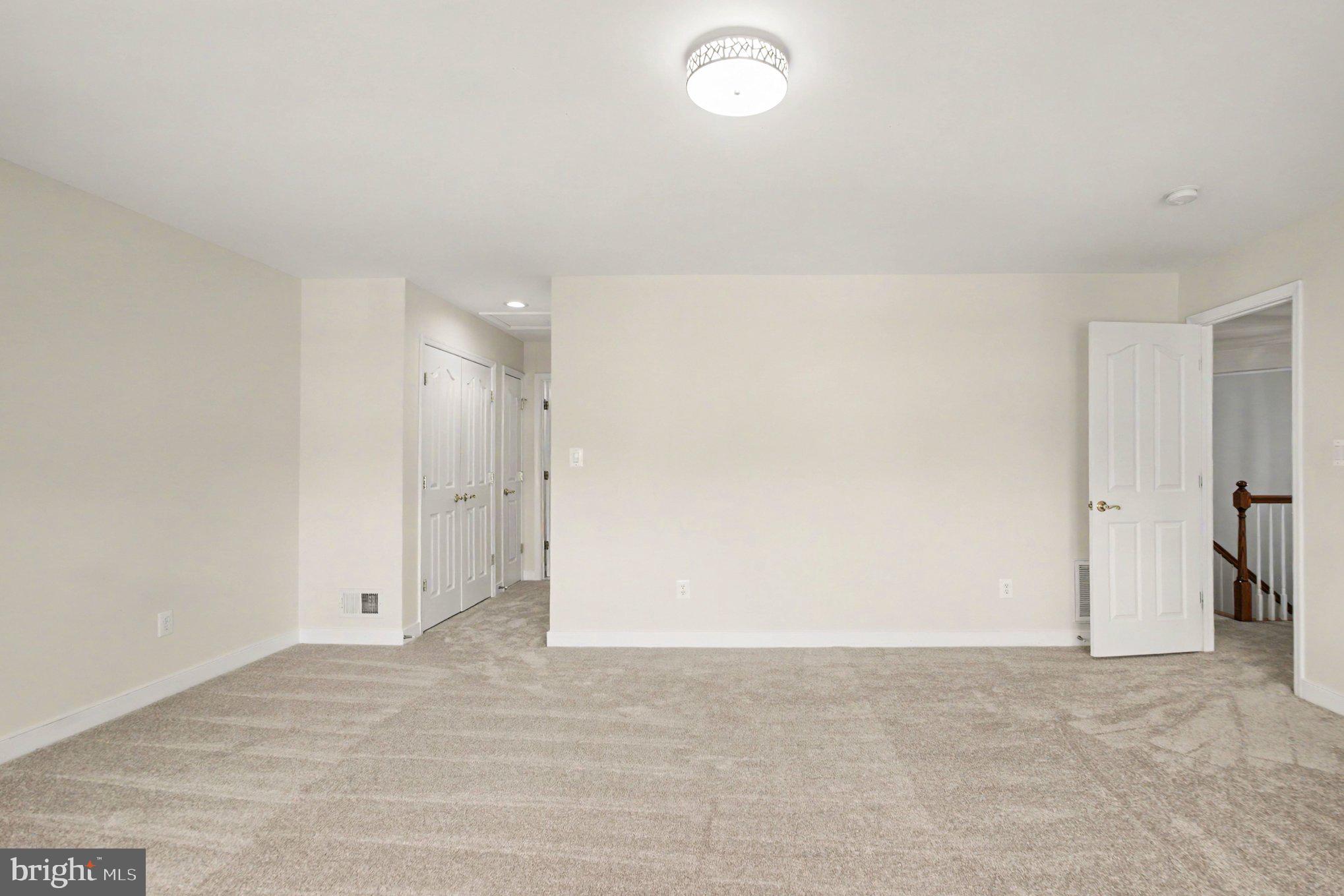 13191 Triple Crown Loop Gainesville, VA 20155 - Photo 35 of 47
