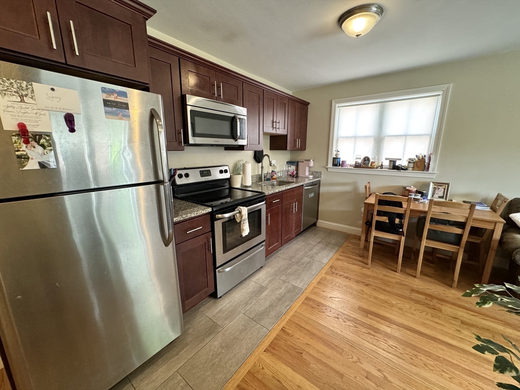 159 Summer Street, Unit 3 Waltham, MA 02452 - Photo 5 of 21
