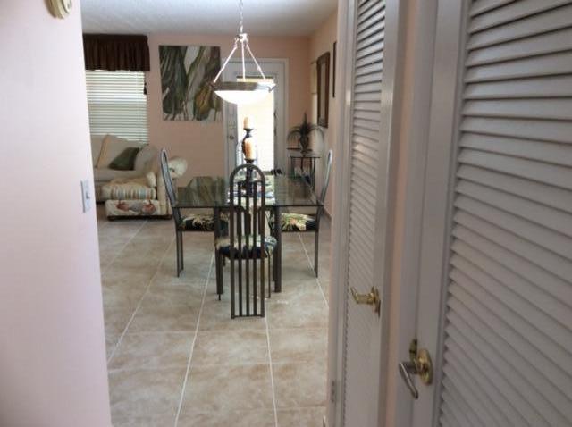 617 Flanders North, Unit 617 Delray Beach, FL 33484 - Photo 13 of 27 IMG_1929