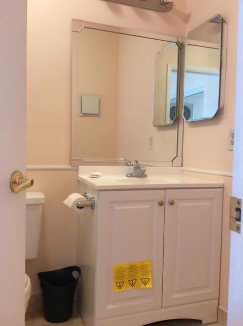 617 Flanders North, Unit 617 Delray Beach, FL 33484 - Photo 7 of 27 IMG_1921