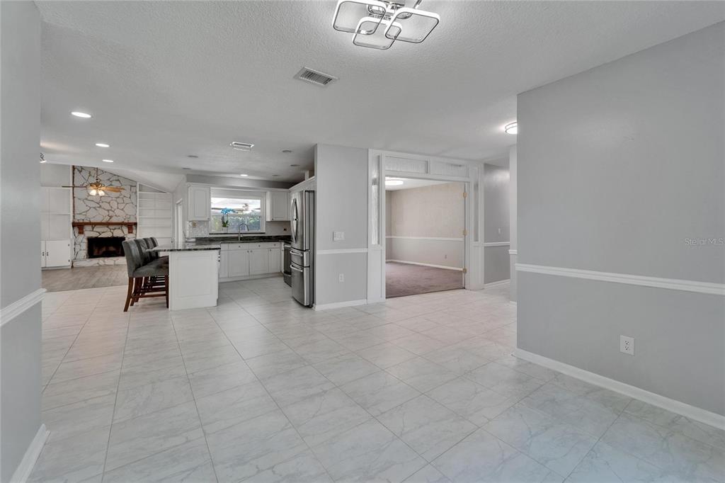 9403 Bellhaven Street Temple Terrace, FL 33637 - Photo 10 of 59