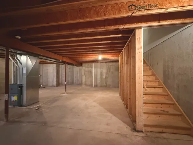 $214,980 | 586 North Wisconsin Street, Berlin, WI 54923