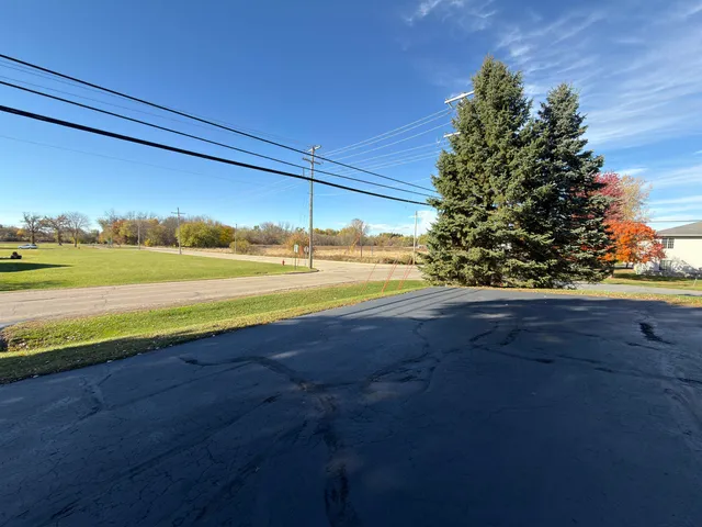$214,980 | 586 North Wisconsin Street, Berlin, WI 54923