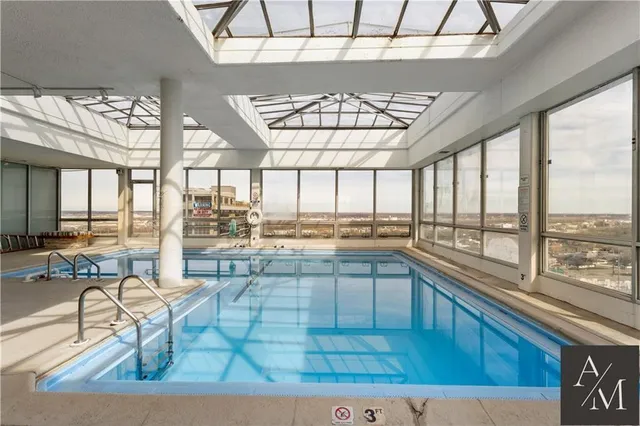 $1,300 | 600 East 8th Street, Kansas City, MO 64106