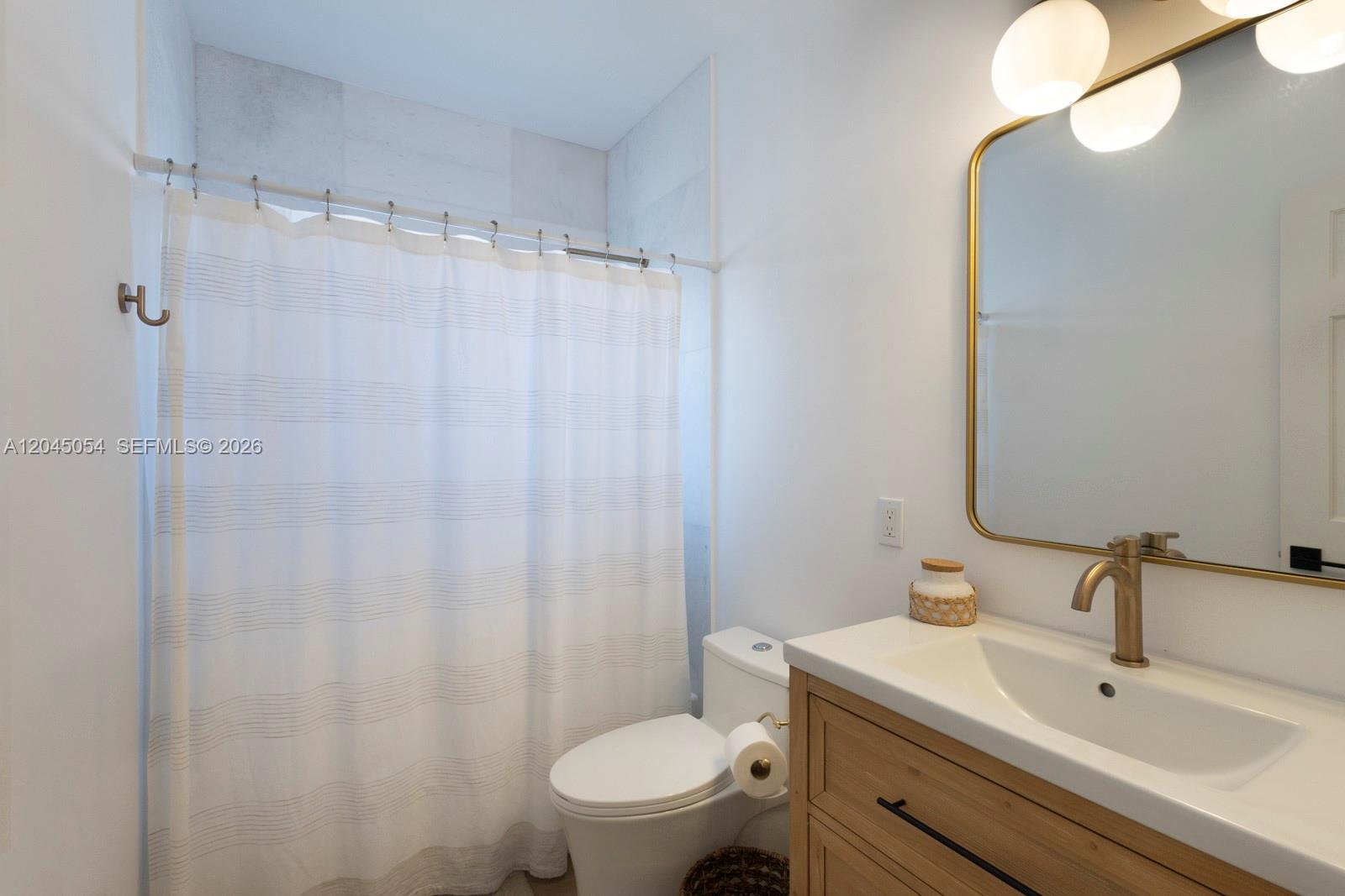 3908 Anderson Road Coral Gables, FL 33134 - Photo 22 of 25