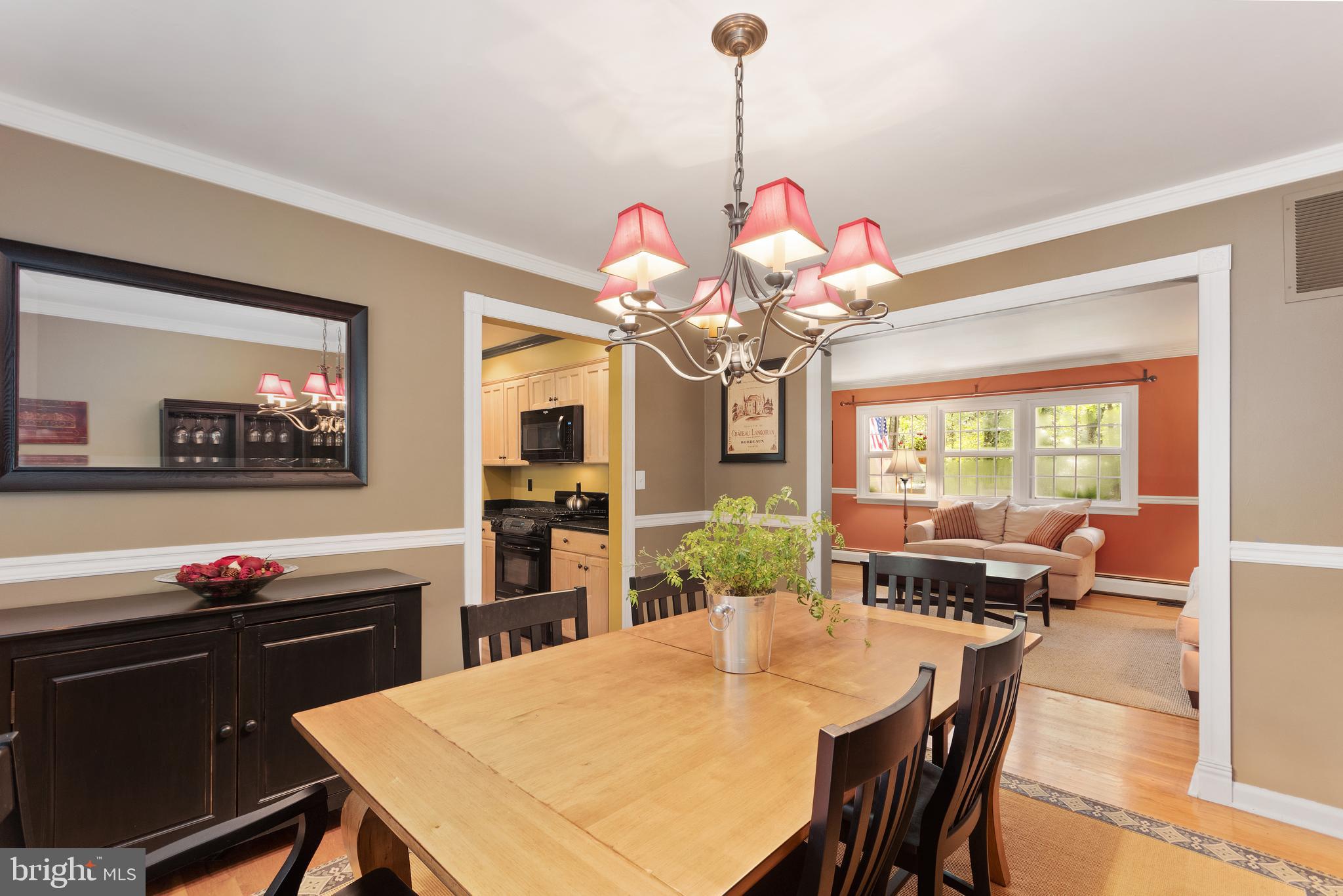 37 Hinchman Road Medford, NJ 08055 - Photo 5 of 27 Amazing Dining Space